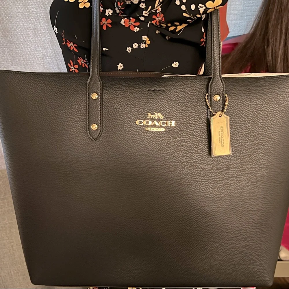COACH tote Bag Black Leather - Picture 12 of 13